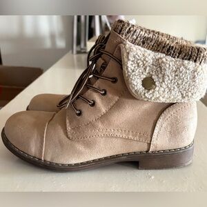 Cliffs by White Mountain Tan Ankle Boots
